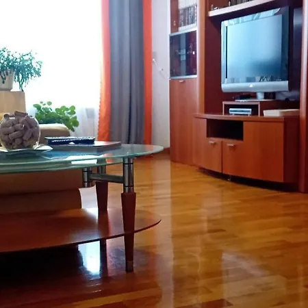 Apartamento ¡vive Junto Al Mar! En Nuestro Con Compartidas. Sada